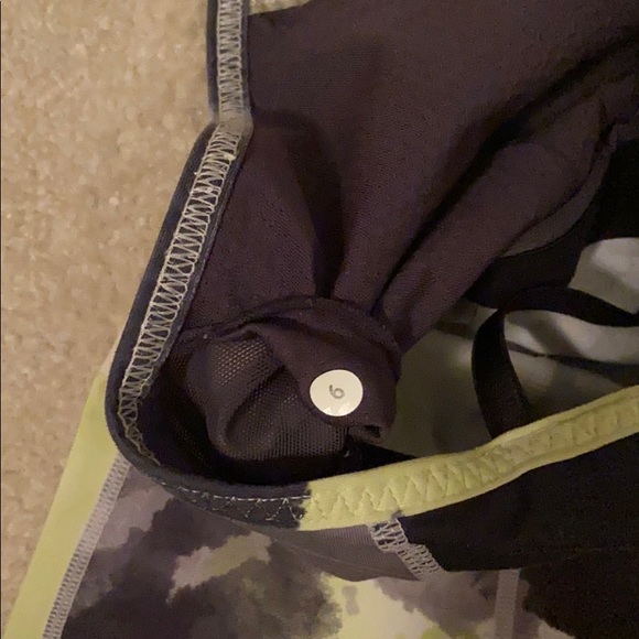 lululemon full eagle tank - Picture 7 of 7